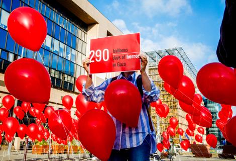 Red balloons - Gaza
